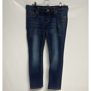 RUE 21 Jeans Women's Skinny Leg Denim Cotton Embroidered Stretch  9/10 Short